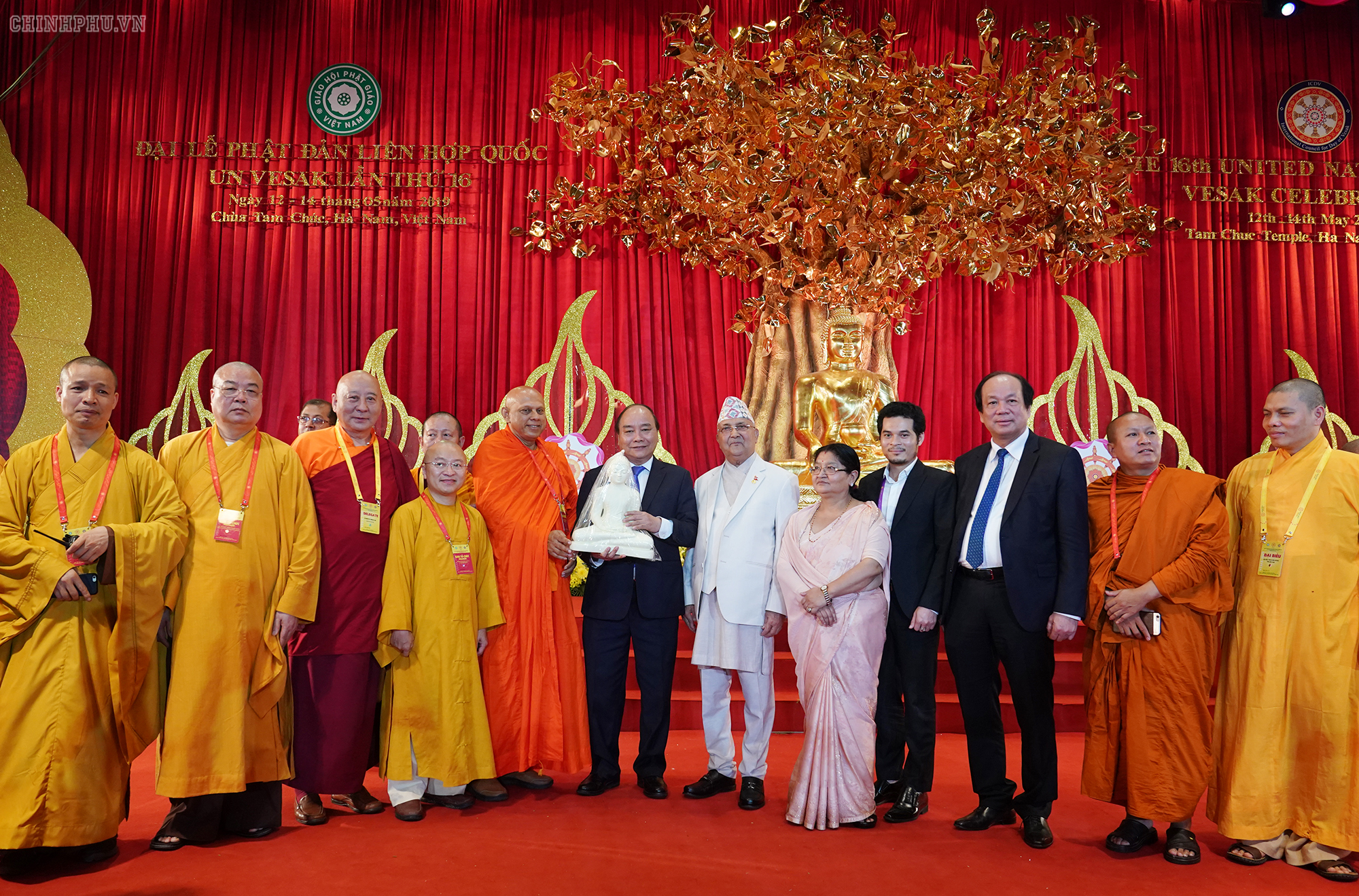Thủ tướng Nguyễn Xuân Phúc: Đại lễ Vesak đã vượt trên một lễ hội văn hóa tôn giáo thông thường Thủ tướng Nguyễn Xuân Phúc: Đại lễ Vesak đã vượt trên một lễ hội văn hóa tôn giáo thông thường