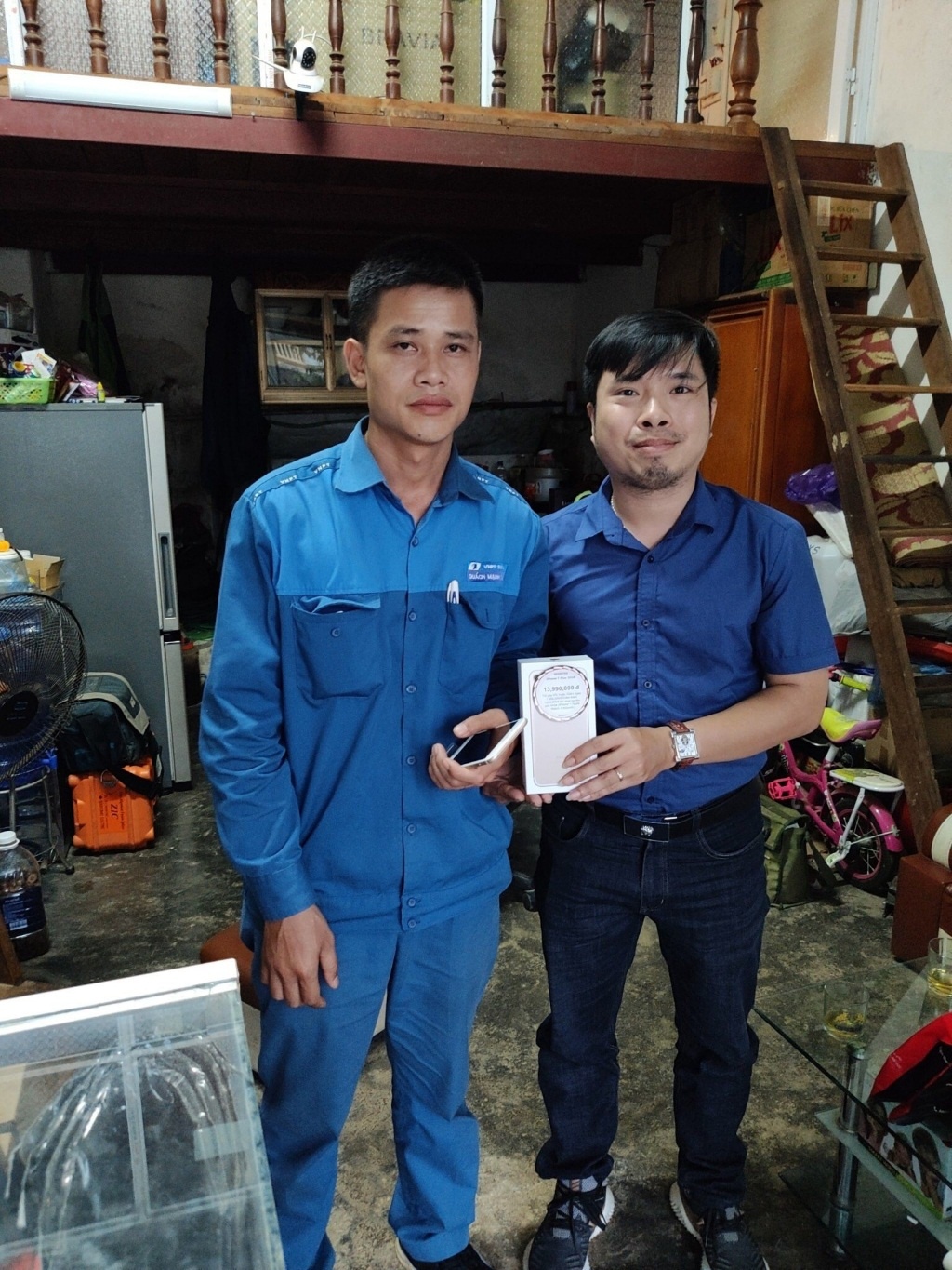 Đuổi việc nhân viên FPT Shop đánh khách hàng duoi viec nhan vien fpt shop danh khach hang