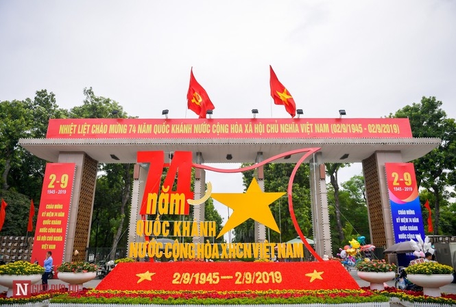Đề xuất thêm 3 ngày nghỉ dịp Quốc khánh ong trum hoang dung voi bi quyet can bang cuoc song va cong viec