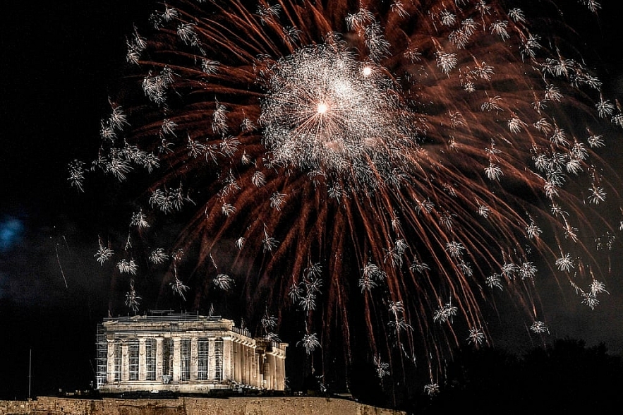 New Year's Eve around the world with pandemic controlling muting celebrations - in photos In photos: New Year's Eve around the world with pandemic controlling muting celebrations