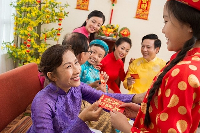 New small banknotes hunted for New Year lucky money in Vietnam New small banknotes hunted for New Year lucky money in Vietnam