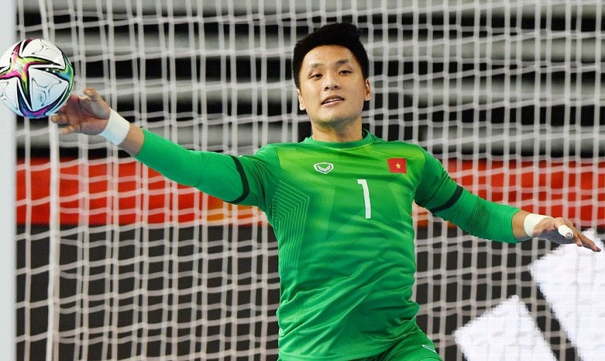 Vietnamese Futsal Star Nominated For World's Best Goalkeeper 2021 Vietnamese Futsal Star Nominated For World's Best Goalkeeper 2021