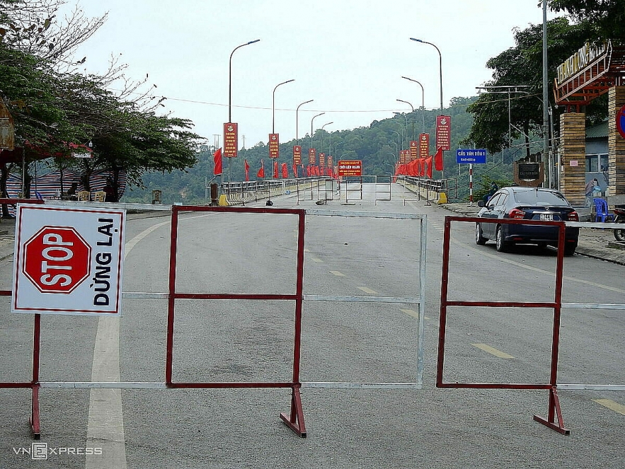 Photos show life under Covid-19 lockdown in Vietnam town Photos show life under covid 19 lockdown in vietnam town