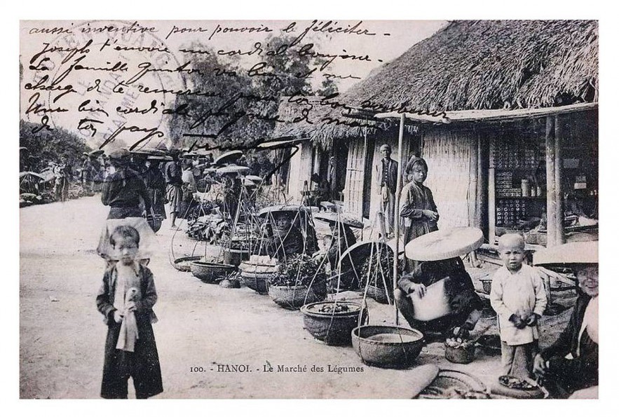 Old Vietnamese Market Through Black And White Photos