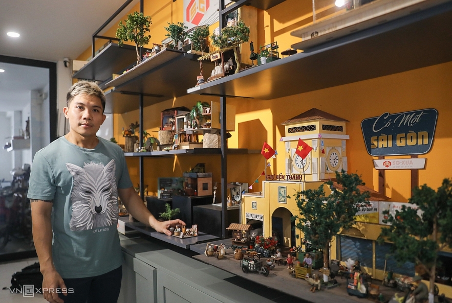 Old Saigon springs back to life in miniature Old Saigon springs back to life in miniature
