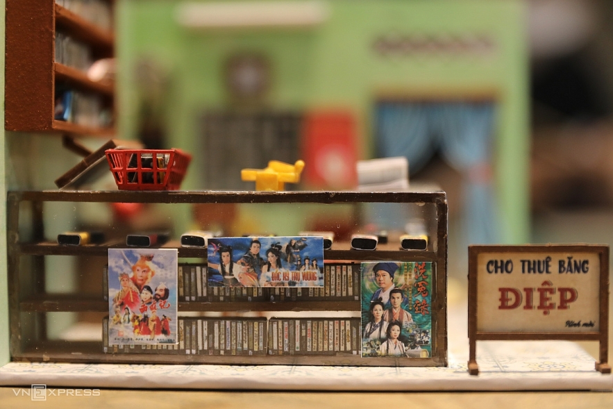 Old Saigon springs back to life in miniature Old Saigon springs back to life in miniature