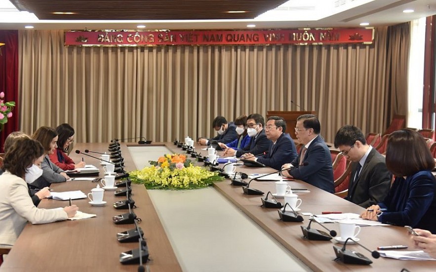 Australia Continues To Support For Vietnam's Vocational Education Australia Continues To Support For Vietnam's Vocational Education