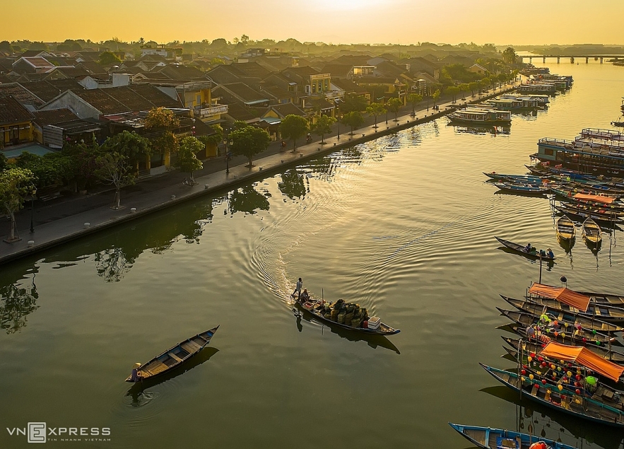 Absorbing scene of dawn in some areas of Vietnam scene of dawn in some areas of vietnam