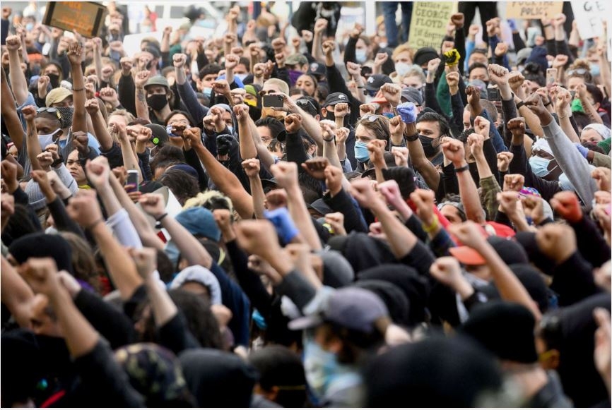 US News Today: The Insurrection Act of 1807 gives Trump the military's power to dominate protestors