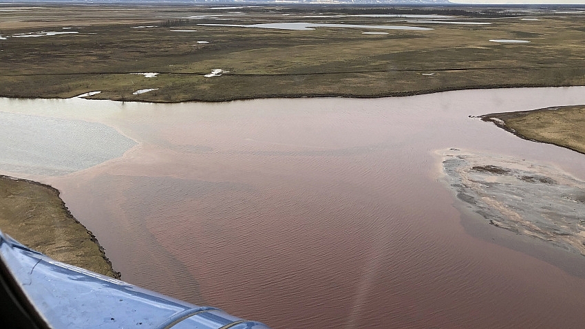 Russia launches major clean-up operation after huge arctic fuel spill incident russia launches major clean up operation after huge arctic fuel spill incident