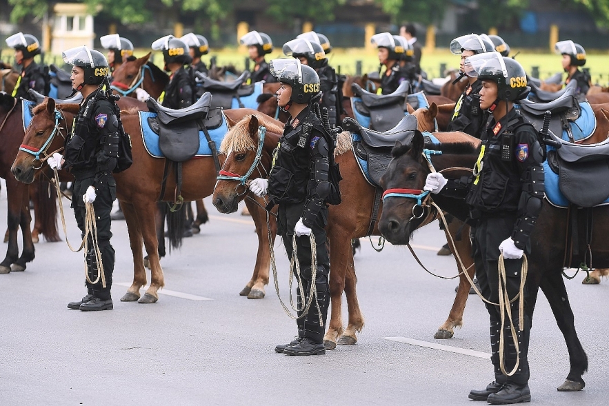 Vietnam's cavalry mobile police force makes debut vietnams cavalry mobile police force makes debut