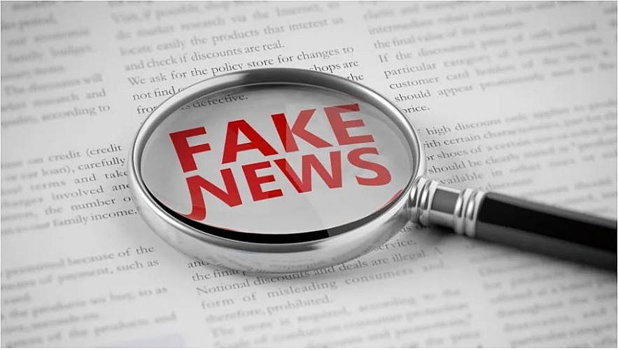 EU proposes Facebook, Twitter and Google to report fake news monthly eu says three internet giants to report monthly to fight fake news
