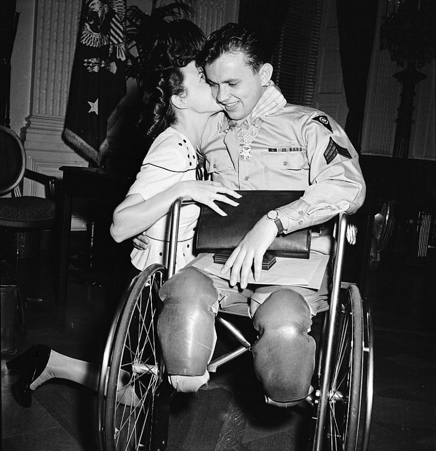 International Kissing Day 2021: History, Significance, Intersting Facts and Historic Kisses International Kissing Day 2021: History, Significance, Intersting Facts and Historic Kisses