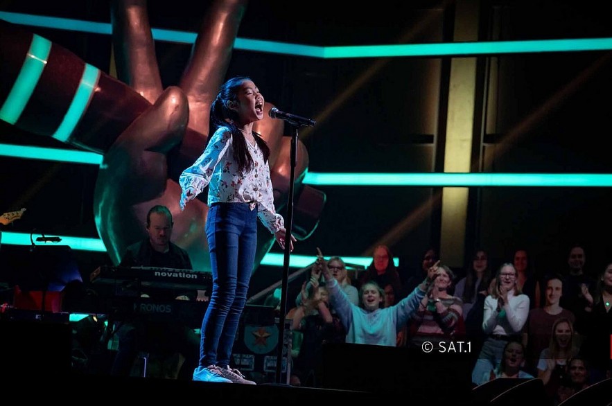 Ngoc Thao attended The Voice Kids of German. Photo: baoquocte.vn. Ngoc Thao attended The Voice Kids of German. Photo: baoquocte.vn.