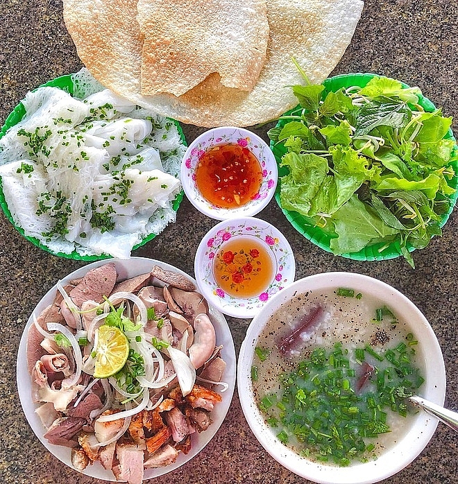 7 must try dishes in Vietnam s coastal cities 7 must try dishes in vietnams coastal cities