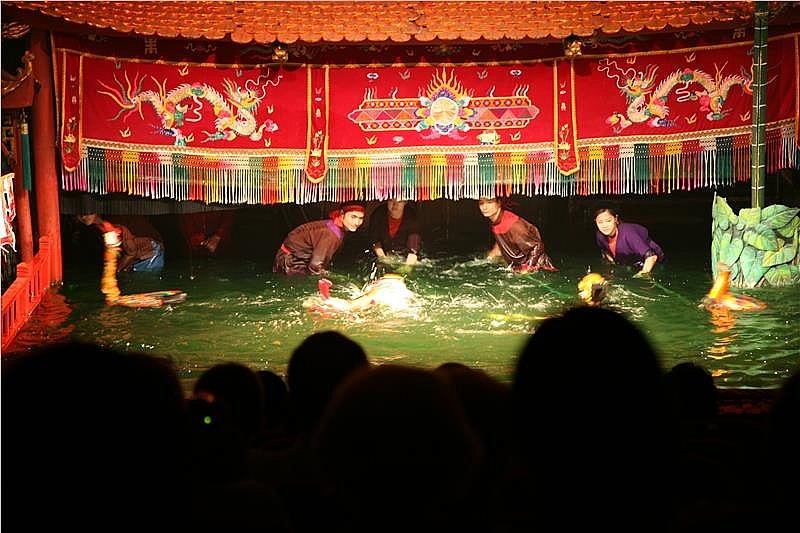 CNN 6 destinations to explore at night in Hanoi cnn 6 destinations to explore at night in hanoi