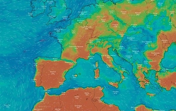 UK and Europe weather forecast latest July 26 Thunderstorm to battle UK while map turns RED for Europe uk and europe weather forecast latest july 26 thunderstorm to battle uk while map turns red for europe