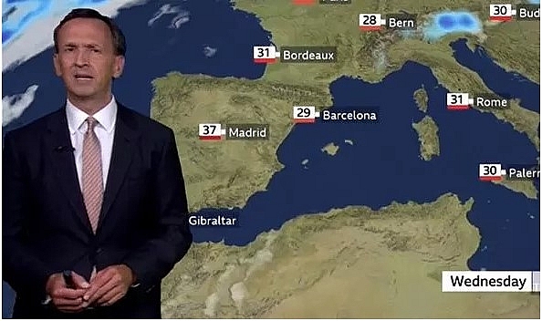 uk and europe weather forecast latest july 30 scorching to end as temperatures plummets in days