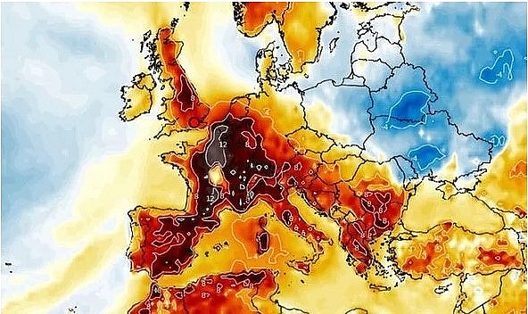 2304 eu 18