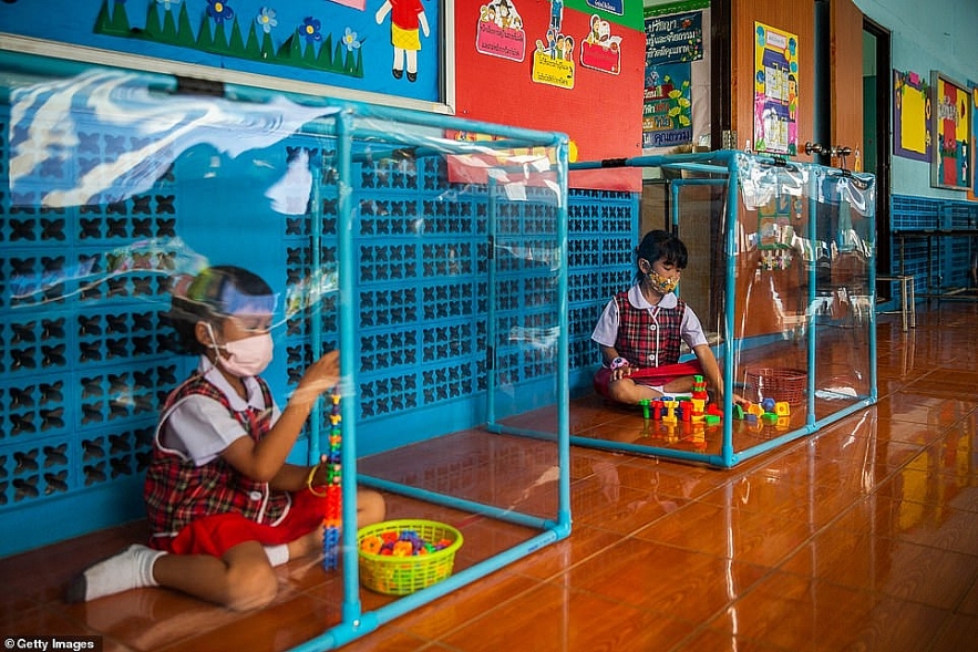 Images show nursery children keep the world s strictest school social distancing in Thailand images show nursery children keep the worlds strictest school social distancing in thailand