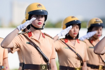 first all women police escort makes debut in ho chi minh city