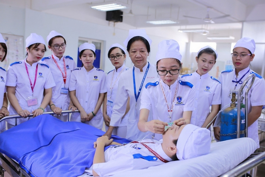 Publishing more recruitment of nurses and orderlies to work in Japan Publishing more recruitment of nurses and orderlies to work in Japan