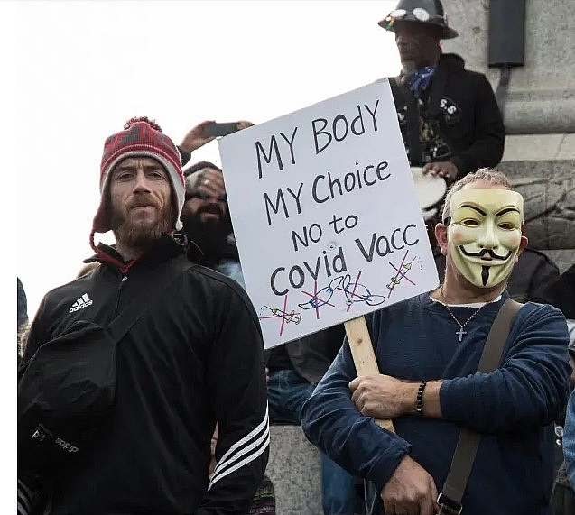 Anti-lockdown protests in the UK: Nine cops injured as Trafalgar Square and Hyde Park bombarded by thousands of maskless protesters Anti lockdown protests in the UK: Nine cops injured as Trafalgar Square and Hyde Park bombarded by thousands of maskless protesters