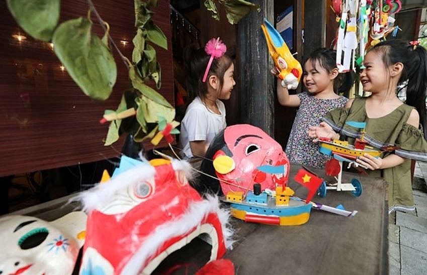 Mid-Autumn Festival 2021: Origin, Celebration, Notable Events And Differences Mid-Autumn Festival 2021: Origin, Celebration, Notable Events And Differences
