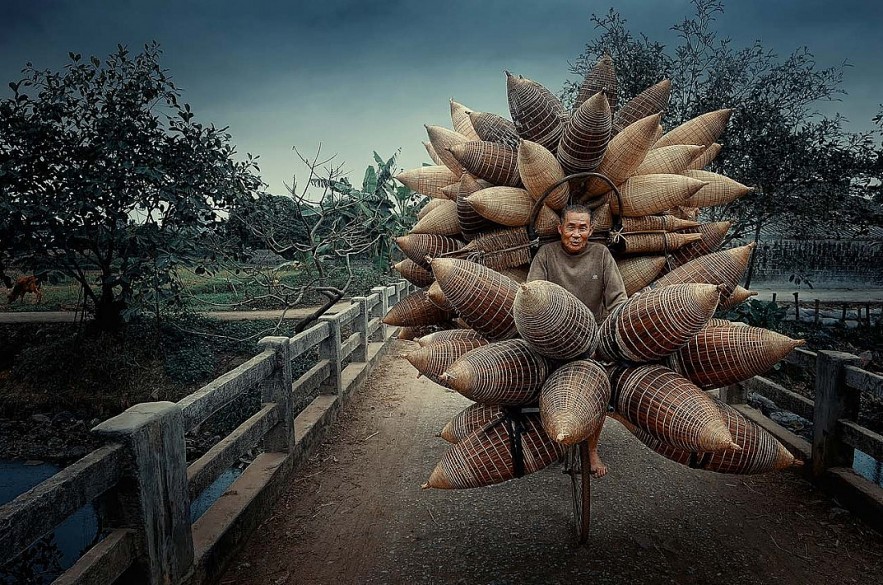 AAP Magazine #20 TRAVELS Winners: Vietnamese Photographer Receives Honorable Mentions AAP Magazine #20 TRAVELS Winners: Vietnamese Photographer Receives Honorable Mentions