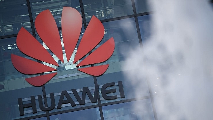 The logo of Chinese company Huawei at their main U.K. offices in Reading, west of London, on January 28, 2020. Daniel Leal-Olivas | AFP via Getty Images 5835 huawei 3