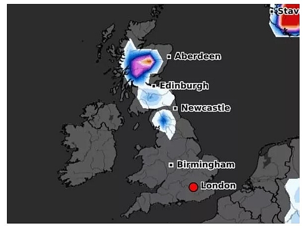 UK snow forecast: Britain could be hit with a six-week deep freeze (Image: WXCHARTS) 2650 uk 1012 1