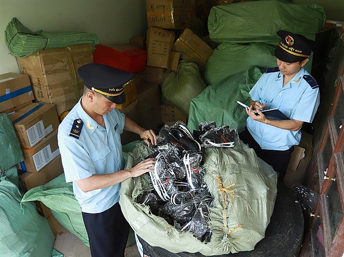 Vietnam Customs Receives Asia Environmental Enforcement Awards Vietnam Customs Receives Asia Environmental Enforcement Awards