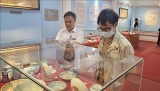 ແຂວງ ຢາ​ລາຍ ເປີດ​ງານ​ວາງ​ສະ​ແດງ​ດ້ວຍ​ຫົວເລຶ່ອງ “​ເຕົ້າ​ໂຮມຈຸດ​ດັ້ງ​ເດີມ”