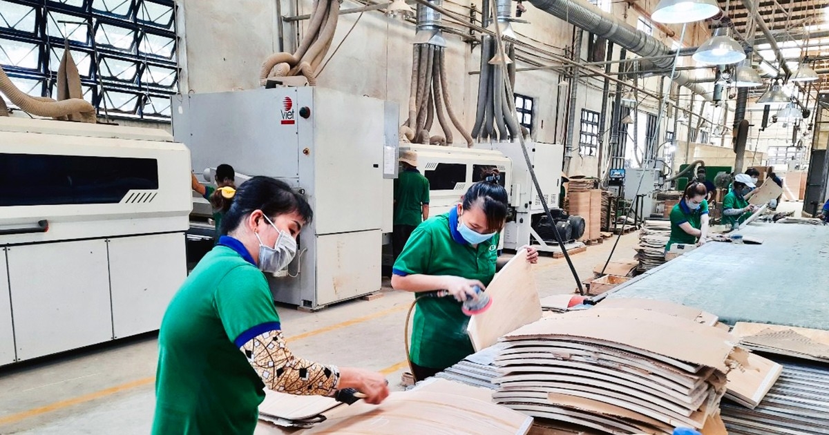 ຢັ້ງ​ຢືນ​ທີ່​ຕັ້ງ​ຂອງ ຫວຽດ​ນາມ ໃນ​ການ​ເຊື່ອມ​ໂຍງ​ເສດ​ຖະ​ກິດ