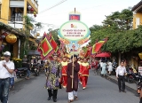 ກວາງ​ນາມ ຕ້ອນ​ຮັບ​ນາມ​ມະ​ຍົດ ​ມໍ​ລະ​ດົກ​ວັດ​ທະ​ນະ​ທຳ​ນາມ​ມະ​ທຳ​ແຫ່ງ​ຊາດ ໃຫ້​ສຳລັບວັນ​ບຸນ​ໂຄມ​ໄຟ ໂຮ້ຍ​ອາຍ