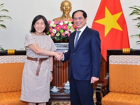 ສະເໜີ ອາເມລິກາ ປະຕິບັດບັນດາຄຳໝັ້ນສັນຍາໜູນຊ່ວຍ ຫວຽດນາມ ໂດຍໄວ ສະເໜີ ອາເມລິກາ ປະຕິບັດບັນດາຄຳໝັ້ນສັນຍາໜູນຊ່ວຍ ຫວຽດນາມ ໂດຍໄວ
