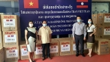 ຊາວ​ຫວຽດ​ນາມ ອາ​ໄສ​ຢູ່​ຕ່າງ​ປະ​ເທດ, ສູນ​ກາງ​ຊາວ​ໜຸ່ມ ສ​ສ. ຫ​ວຽດ​ນາມ​ສືບ​ຕໍ່​ໜູນ​ຊ່ວຍ​ລາວ ໃນ​ການ​ປ້ອງ​ກັນ​ສະ​ກັດ​ກັ້ນ​ໂລກ​ລະ​ບາດ​ໂຄວິດ - 19