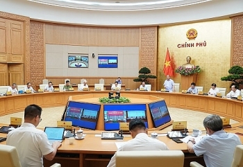 ກອງ​ປະ​ຊຸມ​ລະ​ຫວ່າງ​ຄະ​ນະ​ປະ​ຈຳ​ລັດ​ຖະ​ບານ ກັບ​ຄະ​ນະ​ຊີ້ນ​ນຳ​ແຫ່ງ​ຊາດ​ການ​ປ້ອງ​ກັນ, ສະ​ກັດ​ກັ​້ນ​ໂລກ​ລະ​ບາດ Covid-19