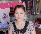 ແມ່​ຍິງ​ປະ​ສົບ​ເຄາະ​ຮ້າຍ​ຈາກ​ທາດ​ພິດ​ສີ​ສົ້ມ​ ສານ​ຝັນ​ໃຫ້​ແກ່​ຜູ້​ປະ​ສົບ​ເຄາະ​ຮ້າຍ​ຈາກ​ທາດ​ພິດ​ສີ​ສົ້ມ