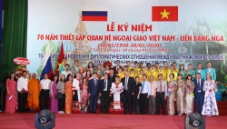 dac sac chuong trinh nghe thuat ky niem 70 nam ngay thiet lap quan he ngoai giao viet nam lien bang nga