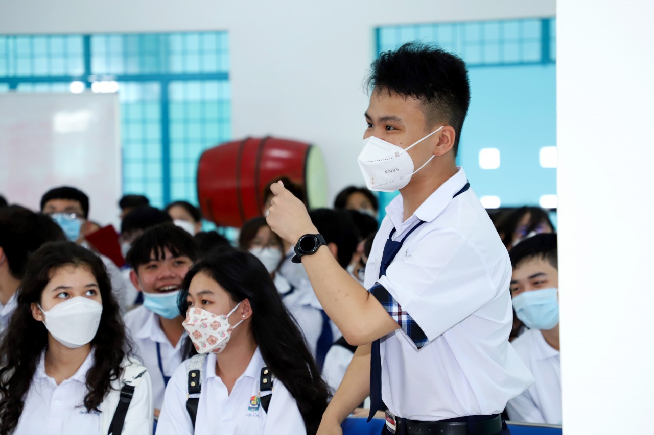 Văn phòng Kinh tế và Văn hóa Đài Bắc giới thiệu chính sách giáo dục, cơ hội học bổng tới sinh viên Cần Thơ Văn phòng Kinh tế và Văn hóa Đài Bắc giới thiệu chính sách giáo dục, cơ hội học bổng tới sinh viên Cần Thơ