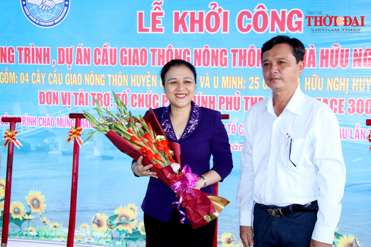 Chủ tịch VUFO dự khởi công xây dựng 4 cây cầu nông thôn và 25 căn nhà hữu nghị