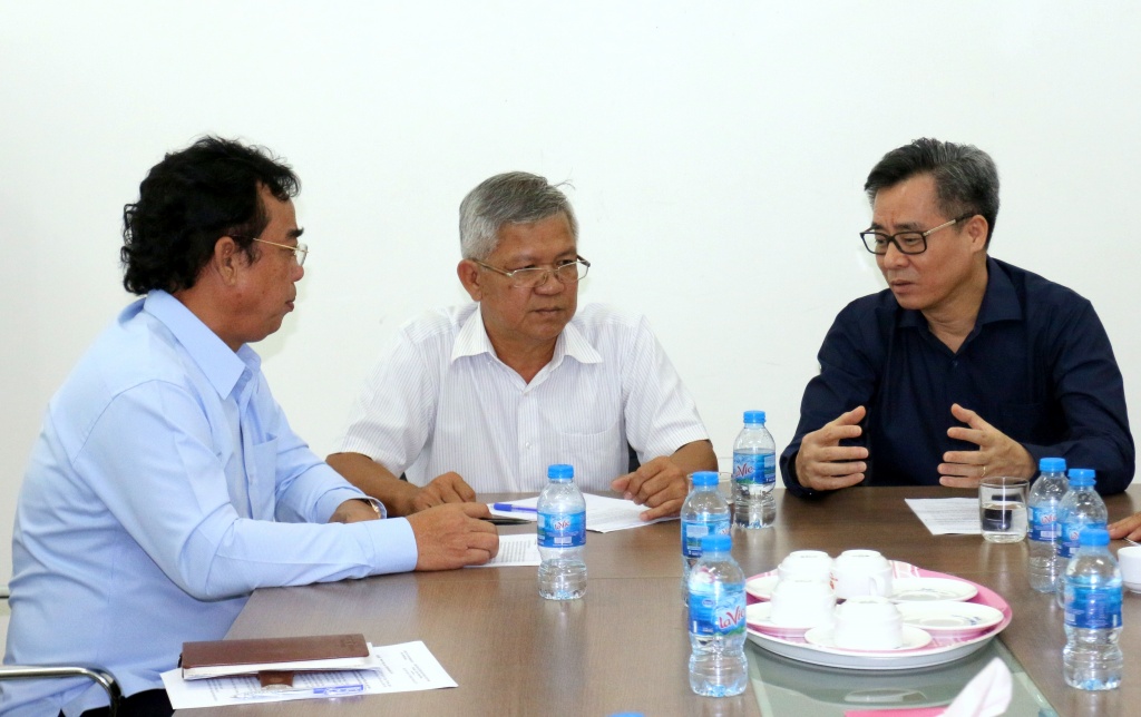 Doanh nghiệp chế biến thủy sản "đau đầu" tình trạng lao động bỏ việc doanh nghiep che bien thuy san dau dau tinh trang lao dong bo viec