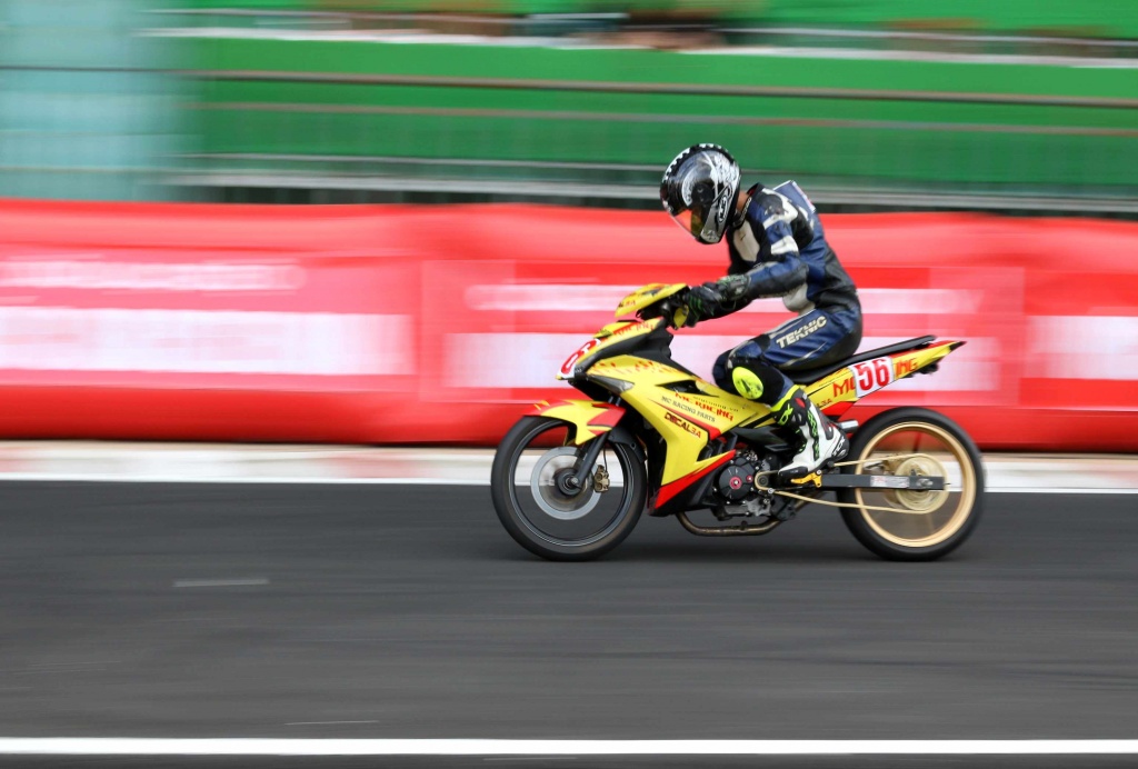 Gay cấn giải đua môtô tại Cần Thơ gay can giai dua moto tai can tho