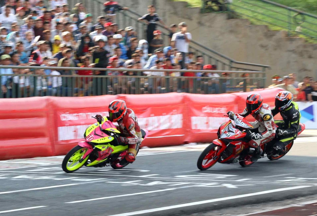 Gay cấn giải đua môtô tại Cần Thơ gay can giai dua moto tai can tho