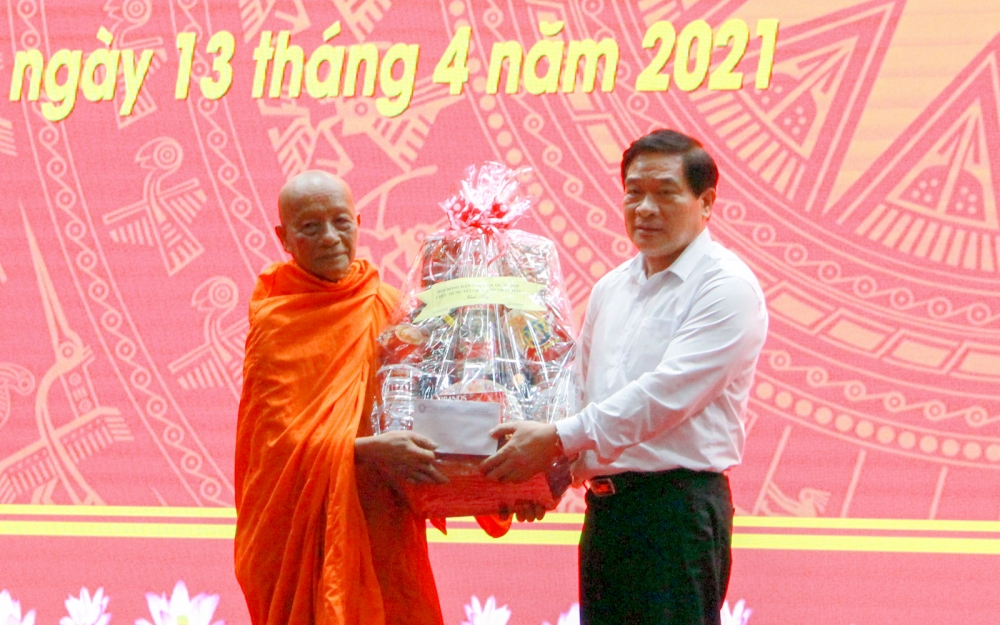 Sóc Trăng: Tỷ lệ hộ nghèo là dân tộc Khmer trên địa bàn giảm trên 4% Sóc Trăng: Tỷ lệ hộ nghèo là dân tộc Khmer trên địa bàn giảm trên 4%