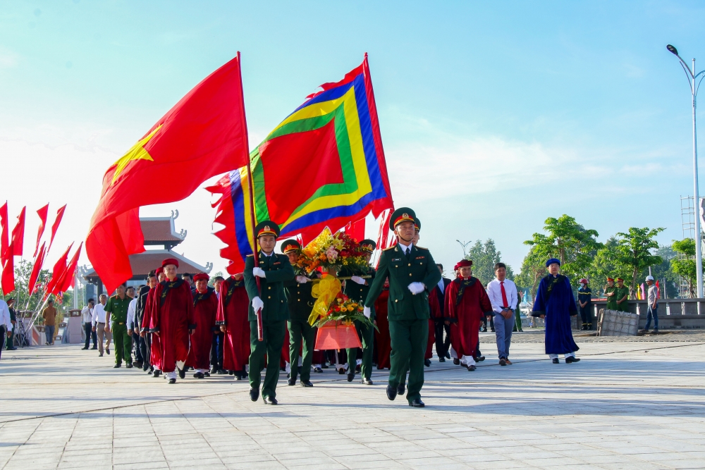Giỗ Tổ Hùng Vương trên mảnh đất miền Tây Giỗ Tổ Hùng Vương trên mảnh đất miền Tây