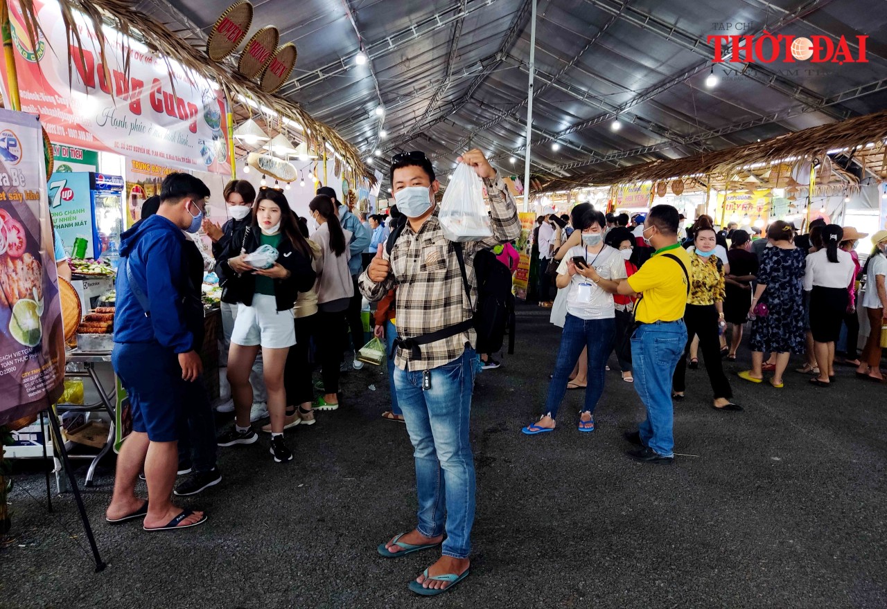 Hàng trăm loại bánh dân gian Nam Bộ Hàng trăm loại bánh dân gian Nam Bộ