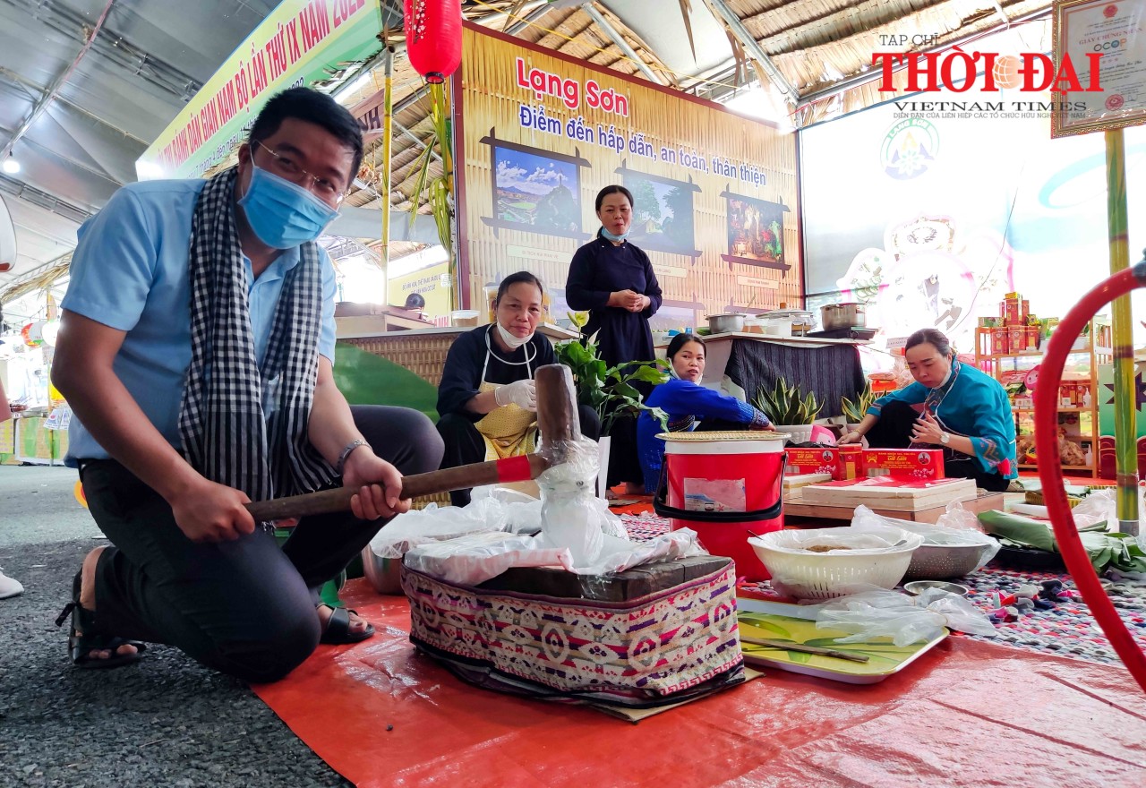 Hàng trăm loại bánh dân gian Nam Bộ Hàng trăm loại bánh dân gian Nam Bộ