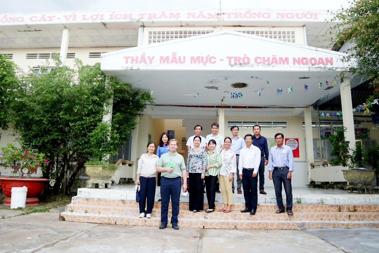Tổ chức Liên minh Na Uy khảo sát dự án hỗ trợ an sinh cho người dân Cà Mau Tổ chức Liên minh Na Uy khảo sát dự án hỗ trợ an sinh cho người dân Cà Mau